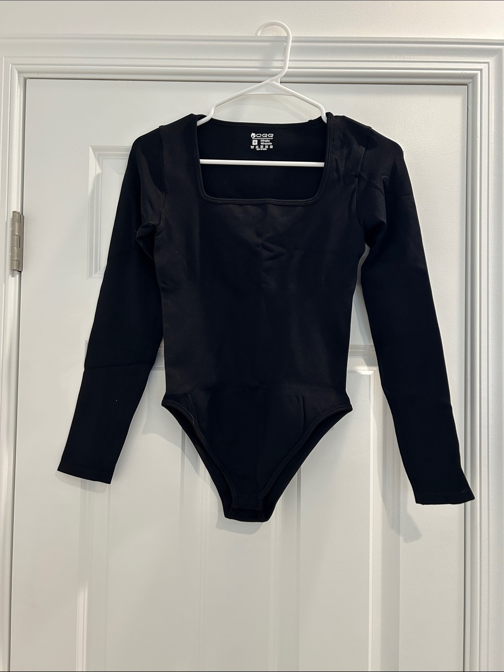Black Spandex Long-Sleeve Smoothing Bodysuit